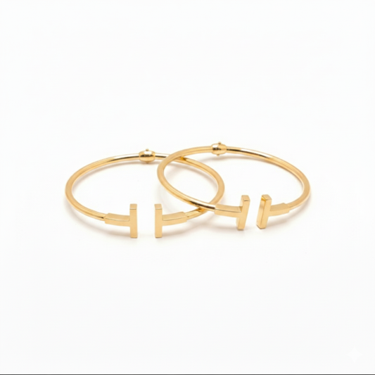 18K Solid Gold Axis Bangle